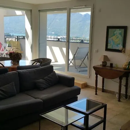 73m2 2 Parking Vue Aix-les-Bains